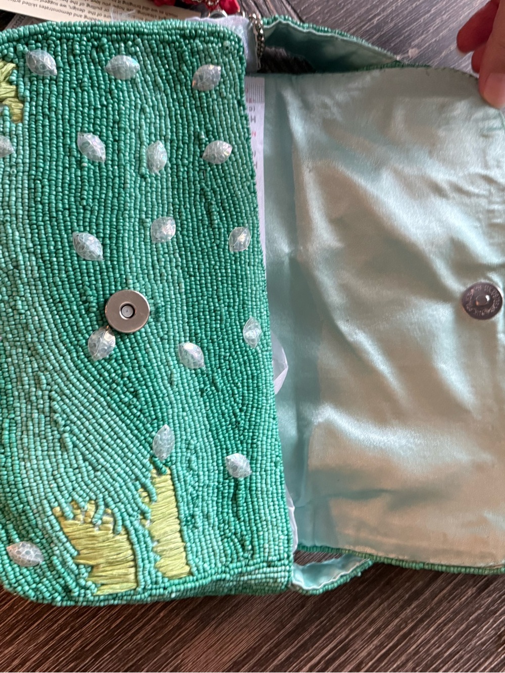 NWT Viral Seahorse Beaded Purse - Picture 6 of 7